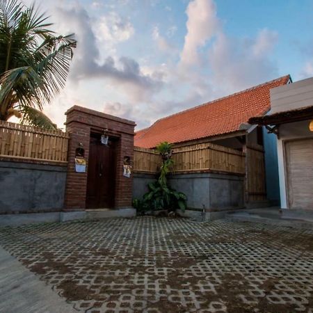 Devan Guest House Canggu Exterior photo